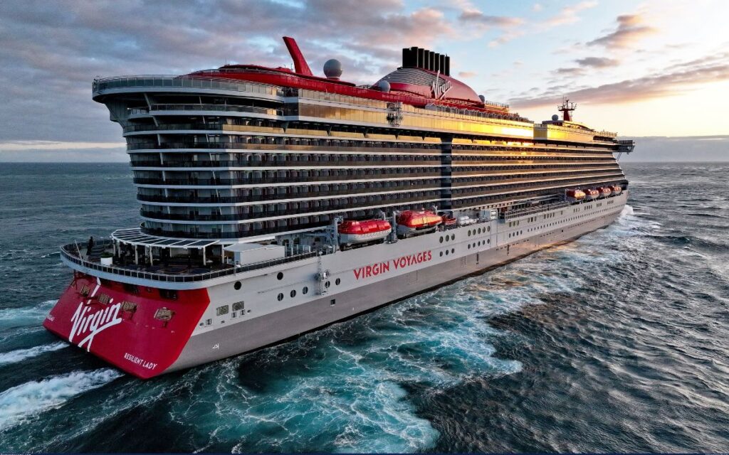 Resilient Lady Piraeus Port Taxi Price Transfer, Piraeus port transfer, Piraeus port minivan transfer, Piraeus port minibus transfer,